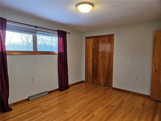 Building Photo - 1415 Slaterville Rd