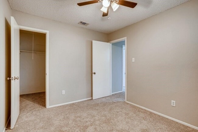 Building Photo - 11522 Powder Mill Trail