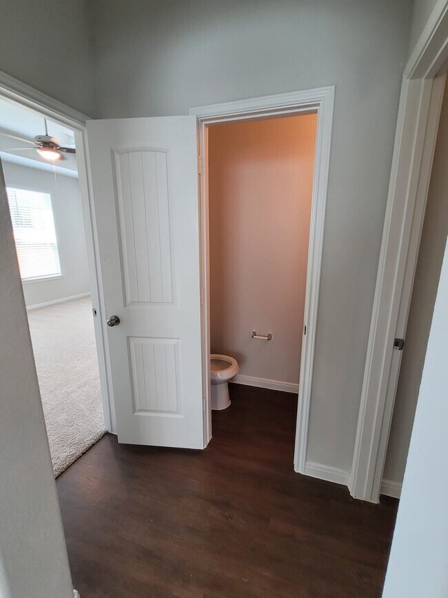 Building Photo - 4325 McGregor Blf Ln