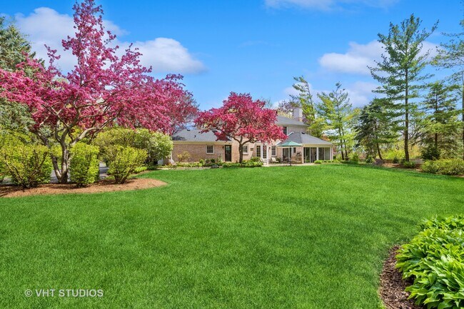 Building Photo - 24 Ashbury Ln