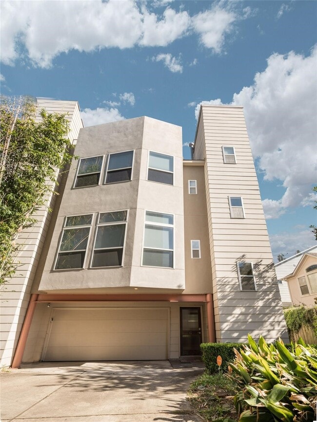 Building Photo - 4243 Purdue St