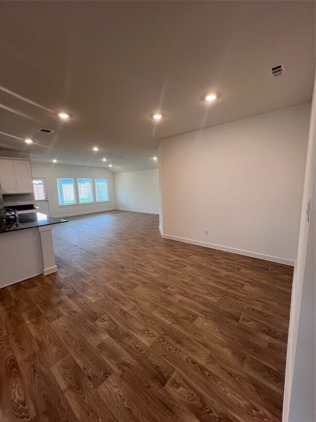 Building Photo - 6324 Ambrose Peak Ln