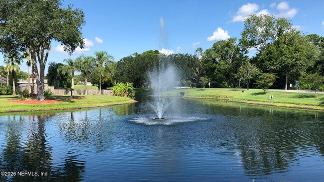 Building Photo - 13002 Viburnum Dr S