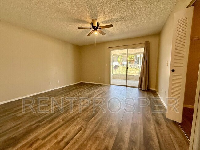 Building Photo - 350 Winter Ridge Blvd