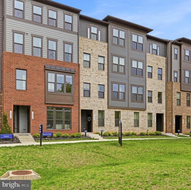 Building Photo - 14538 George Carter Way