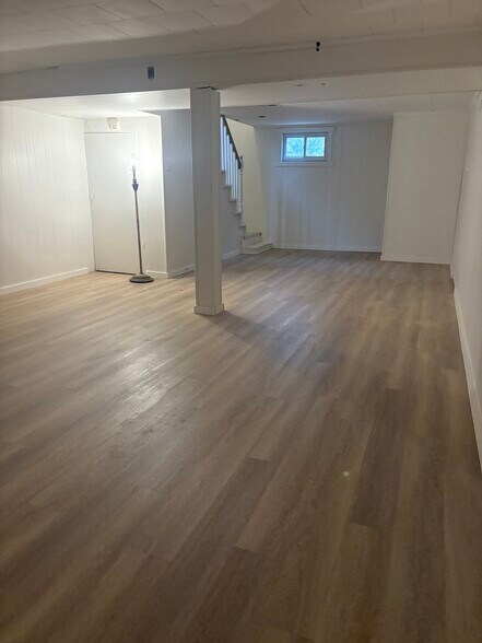 Building Photo - 644 Rosenthal Ave