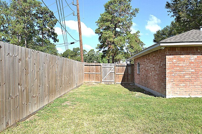 Building Photo - 23331 Birnam Wood Blvd