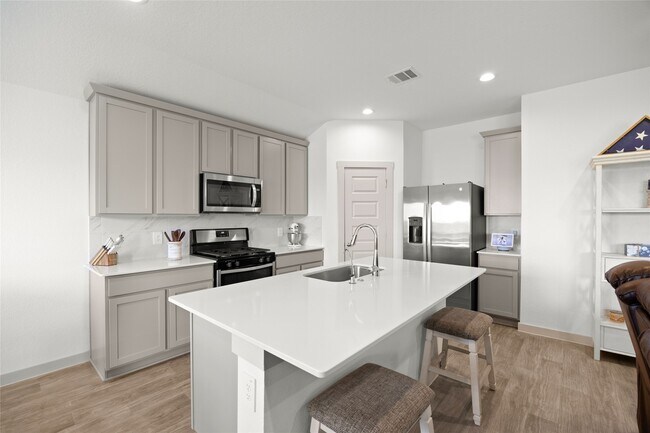 Building Photo - 1134 Della Ln