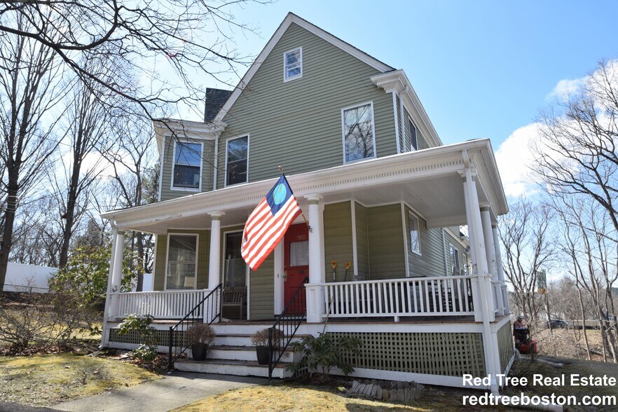 Primary Photo - 305 Central St
