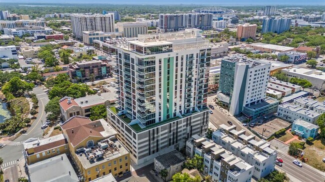 Building Photo - 777 3rd Ave N