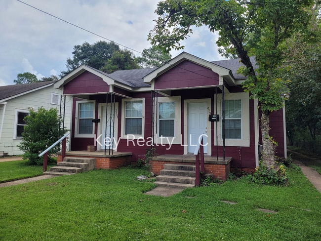 Primary Photo - 2315 Elliott St