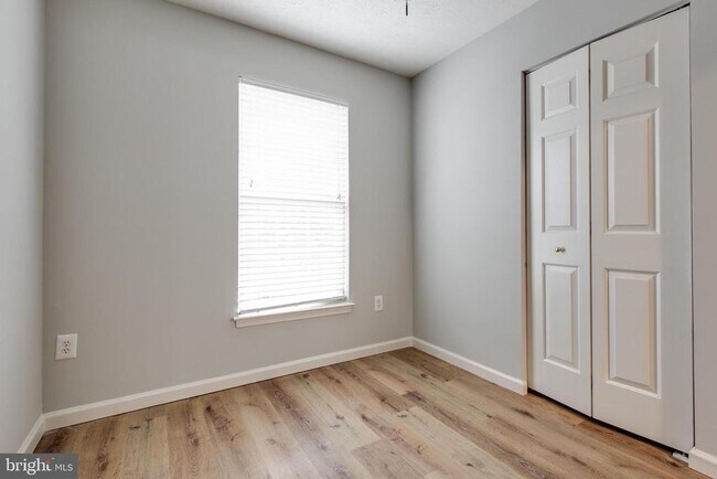 Building Photo - 2542 Piney Pass Way
