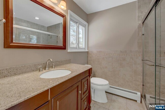 Building Photo - 16 Cypress Peak Ln