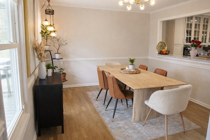 Building Photo - 3293 Devaughn Dr