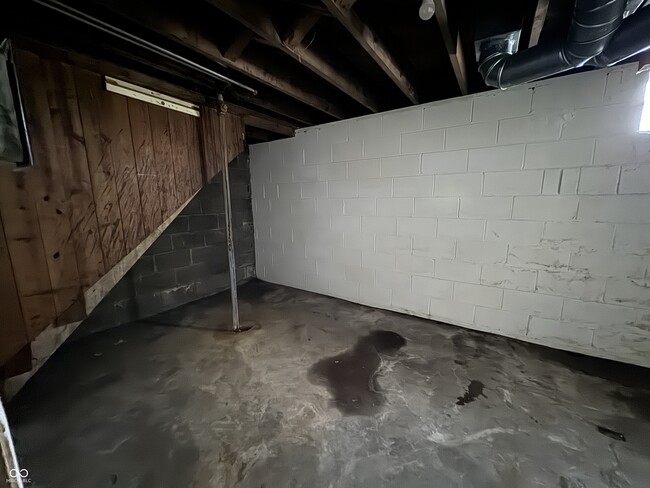 Building Photo - 830 Berkley Rd