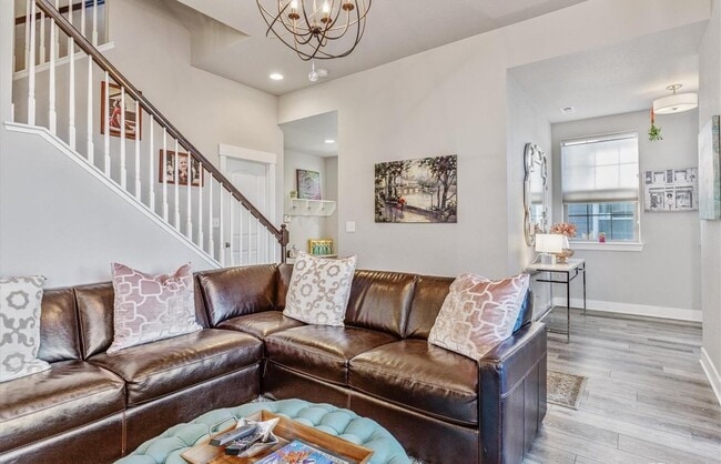 Building Photo - 8852 E 47th Ave