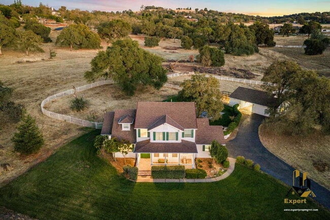 Building Photo - 5291 Bryant Rd