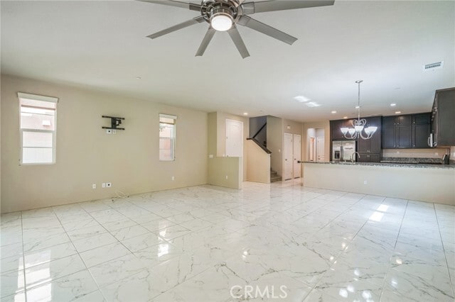 Building Photo - 40029 Calle Real
