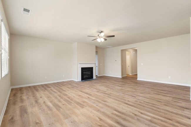 Building Photo - True Ranch Style Living! 2018 Built! 2300+ Square Foot in Swim/Tennis Community