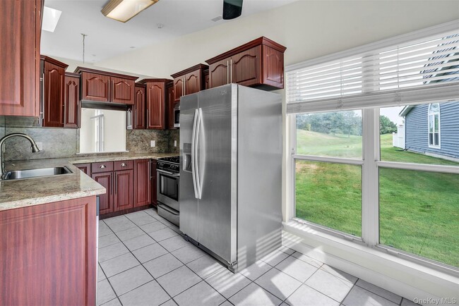 Building Photo - 745 Spring Lake Dr