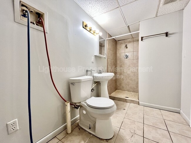 Building Photo - 1745 Dawes Ct SE