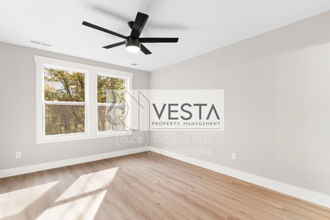 Building Photo - 192 Appalachian Way