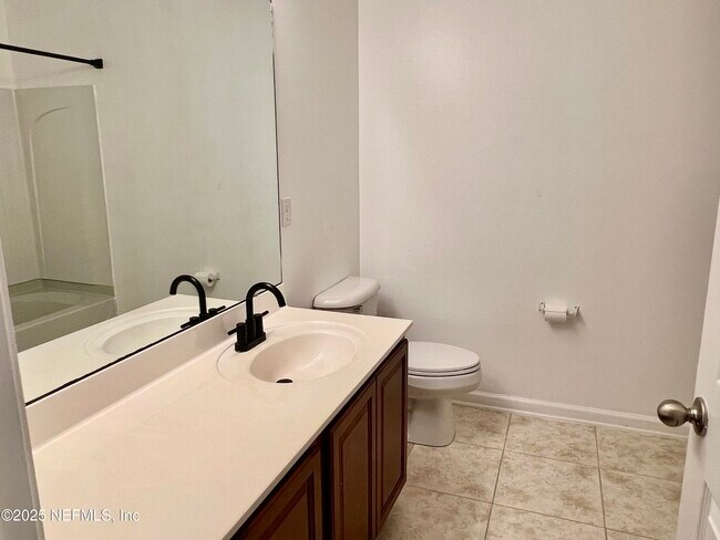 Building Photo - 13660 Chipperfield Ln