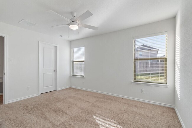 Building Photo - 6613 Willow Lndg
