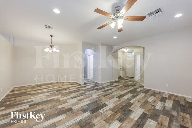 Building Photo - 4621 W Fortune Dr