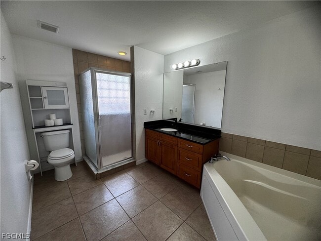 Building Photo - 3728 Tareco St