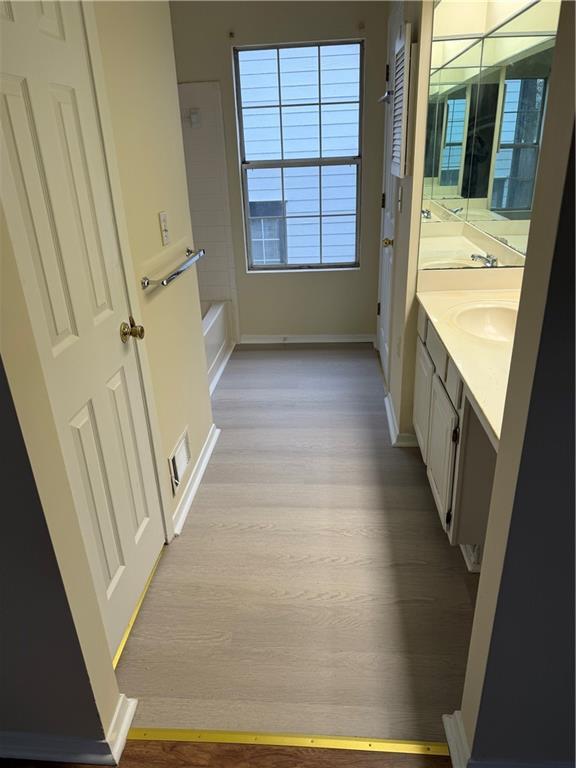 Building Photo - 1040 Hampton Hill Ct