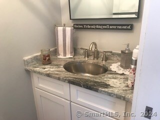 Building Photo - 288 Broad Brook Rd