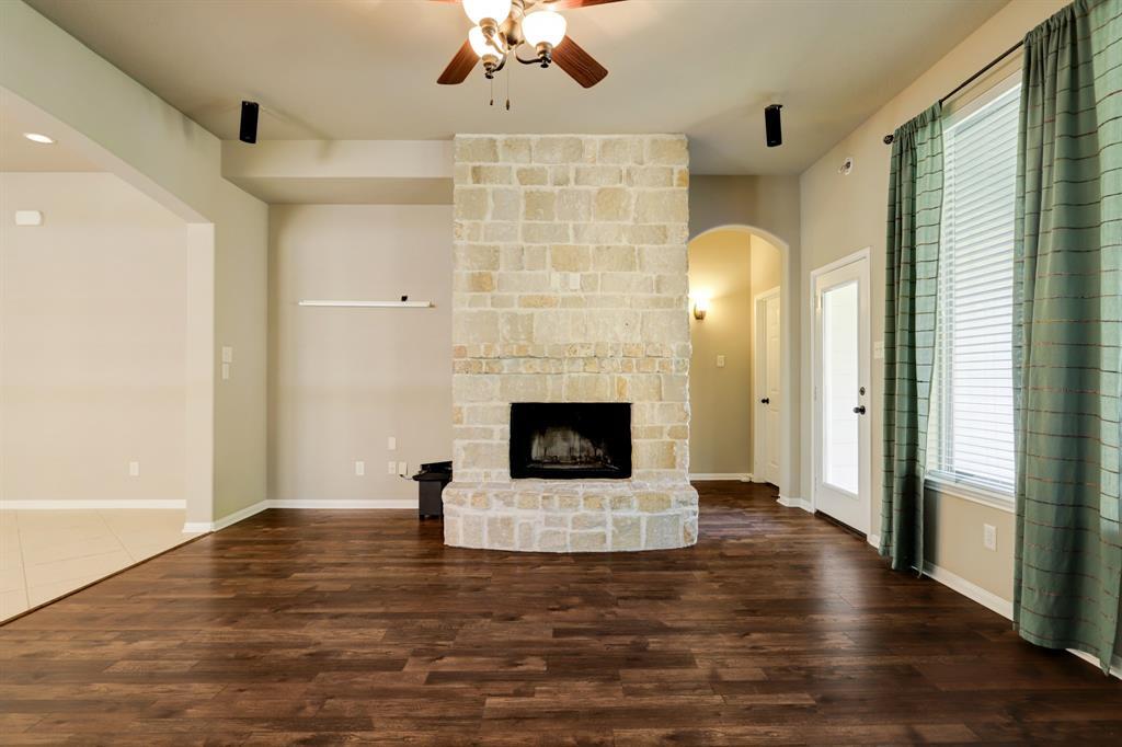 Building Photo - 4919 Grand Chateau Ln