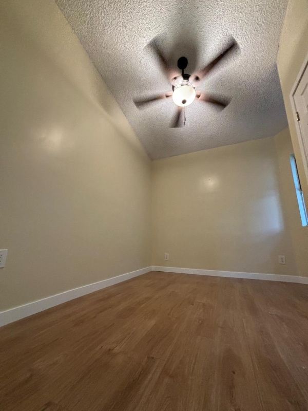 Building Photo - 526 W 49th St