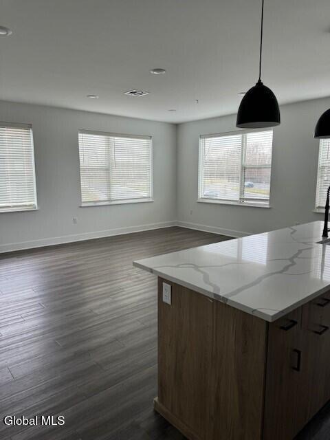 Building Photo - 580 Columbia Turnpike