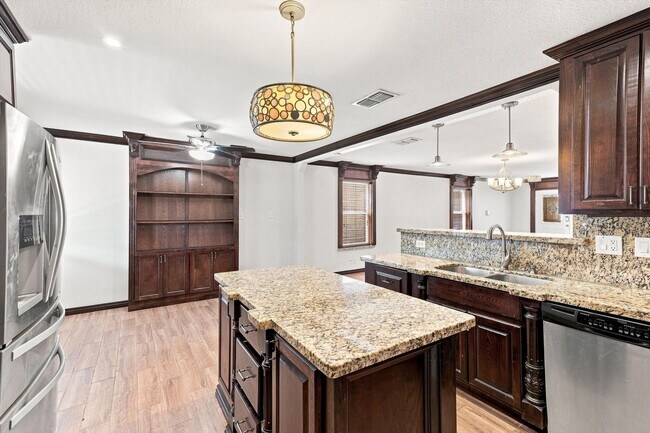 Building Photo - 11826 Ranchwell Cove