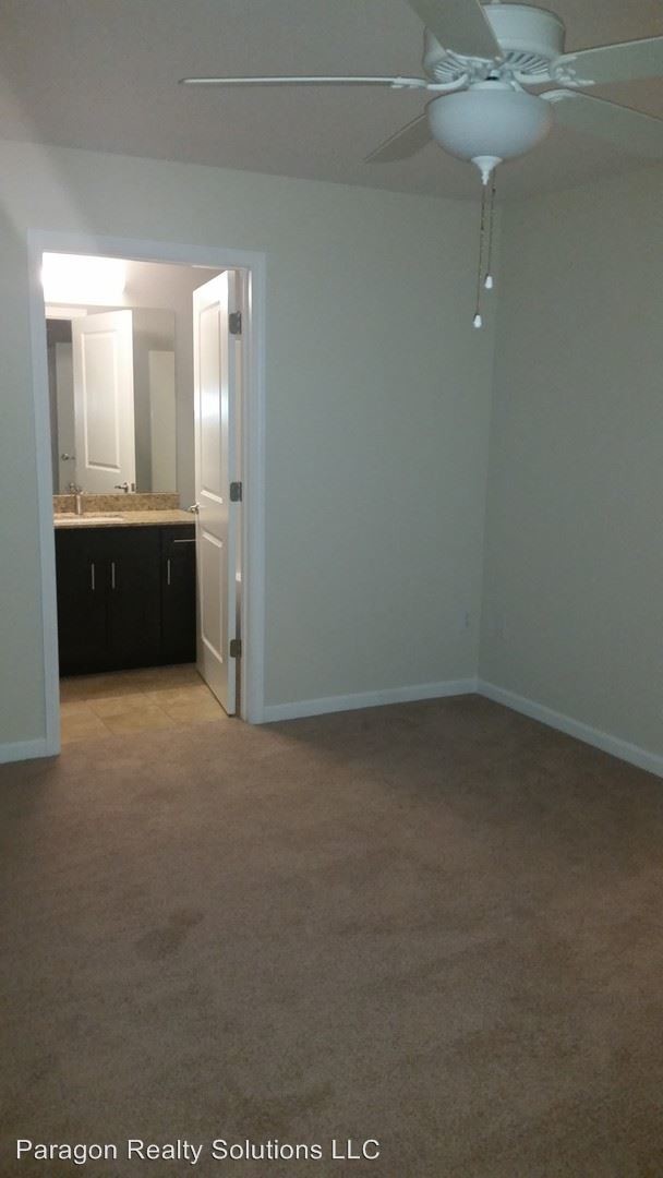 Building Photo - 5161 Jefferson Blvd