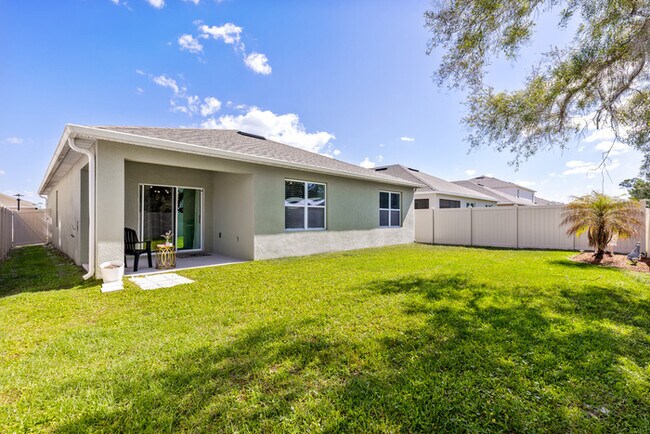 Building Photo - 4BR Under $2,300/mo | Tesla Charger | 15 Min to Lake Nona