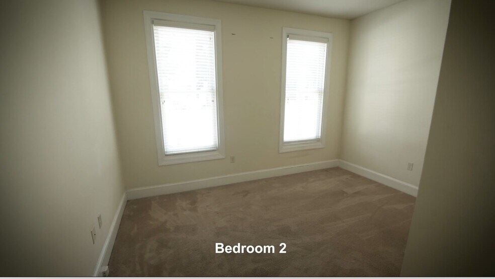 Building Photo - 2123 E Marshall St