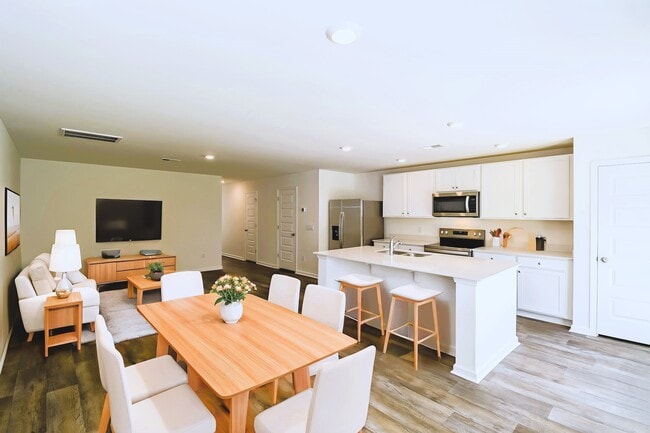 Building Photo - 106 Striker Rd