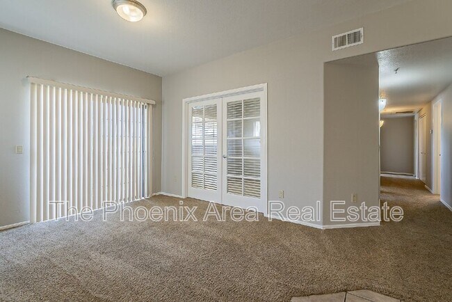 Building Photo - 3434 E Baseline Rd