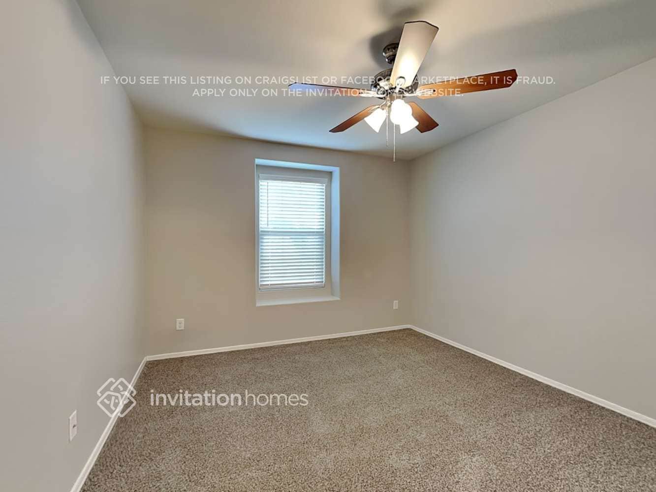 Building Photo - 16436 W La Ventilla Way