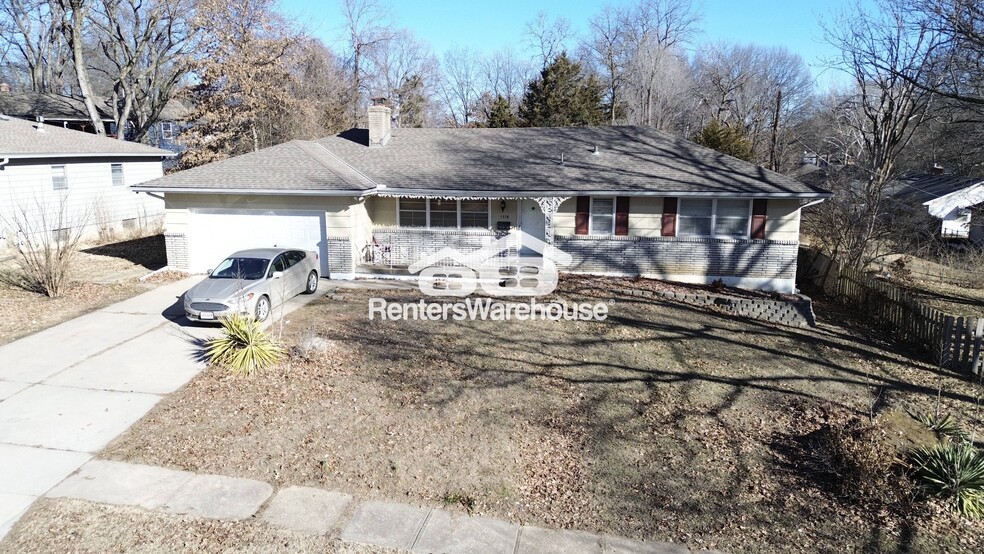 Primary Photo - 1318 E 100 Terrace