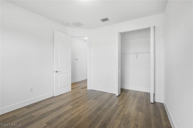 Building Photo - 5693 Cassidy Ln