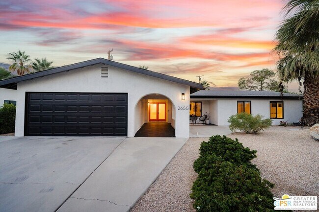 Building Photo - 2655 N Junipero Ave