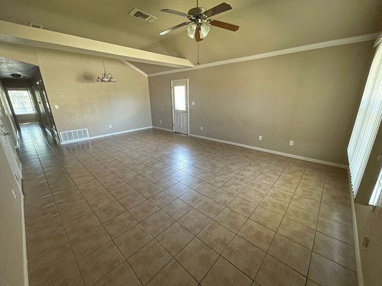 Building Photo - 1210 Powder River Dr