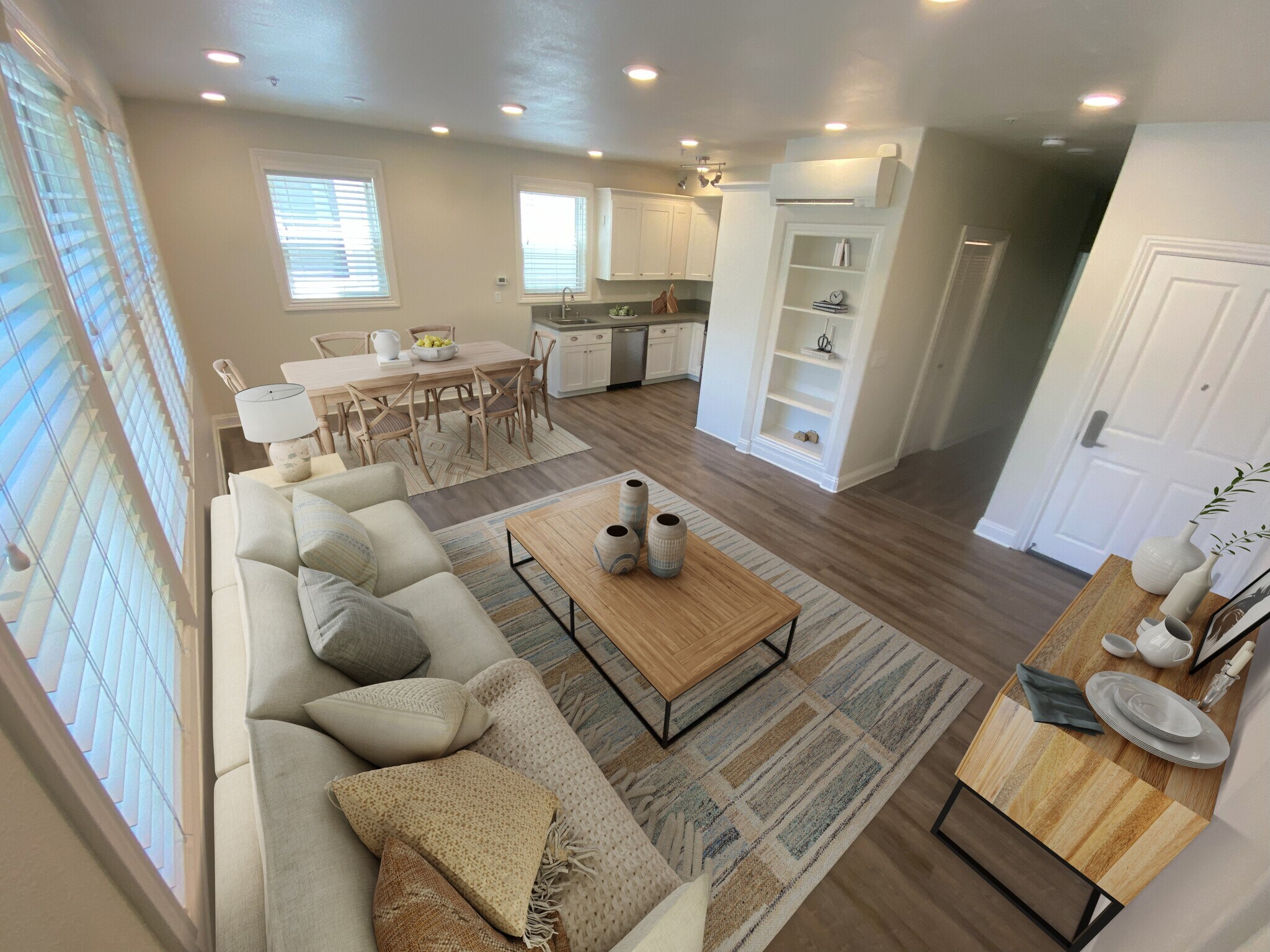 Large Open floor plan - 1524 F St
