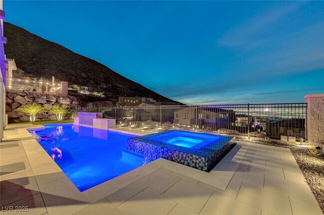 Building Photo - 510 Duvet Ct