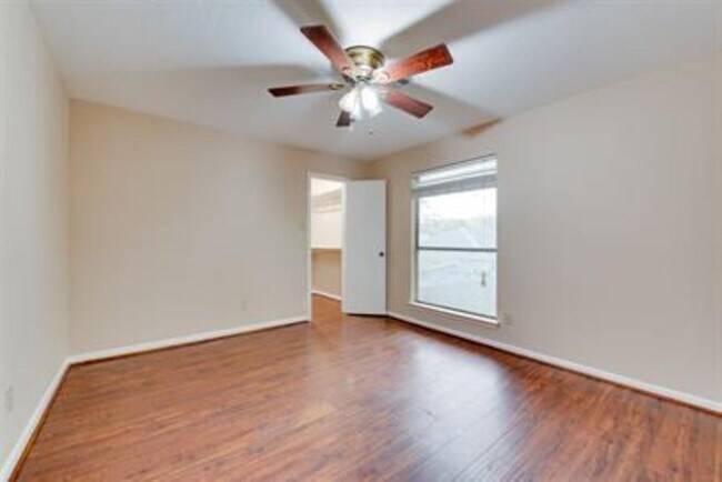 Building Photo - 15114 Mira Vista Dr