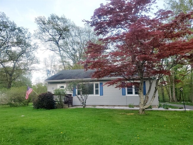 Primary Photo - 5329 Searsville Rd